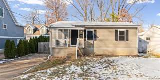 835 N Forest Avenue Gallery 1