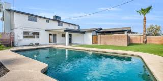 6 Bedroom! 4 1/2 BATHS! ASU! Diving Pool! Less than 1 mile to campus Gallery 1