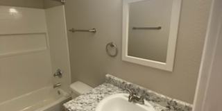 River Walk Apartments Gallery 76
