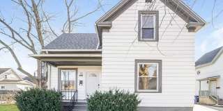 1716 Albert St Gallery 1