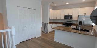 290 NE 5th Avenue Gallery 8