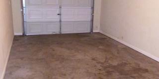 Spacious 3 Bed Townhome!!! Gallery 13