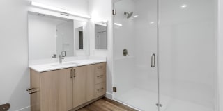 Eight 80 Newport Beach Gallery 30