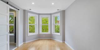 1311 E CAPITOL Street SE Gallery 27