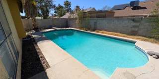 Sharp 3 Bedroom Home w/Pool in Glendale Gallery 1
