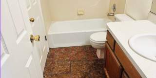 699 N 600 W - 1 Gallery 23