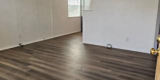 RETIREMENT COMMUNITY: Renovated Residence Hidden Gem 2 Bed/1 Bath - San Leandro Gallery 4