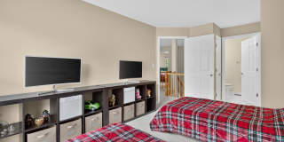 6607 THACKWELL Way Gallery 34