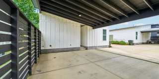 Cottage Court Gallery 116