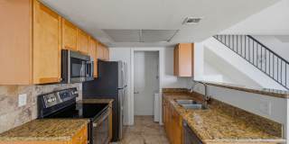 6627 N 27th Ave Gallery 10