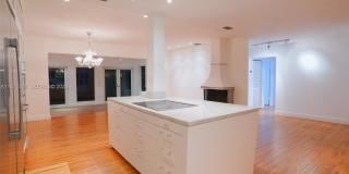 355 Redwood Lane Gallery 2