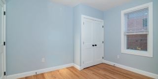 43 Tainter St unit: 43 Gallery 17