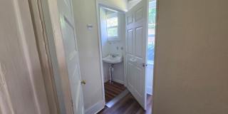 Lower 3 bedroom unit Gallery 13
