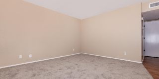 Broadway Proper Apartment Gallery 59