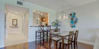 500 Uno Lago Drive Gallery 12