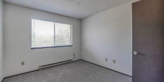 NW Vancouver Condo with Detached Garage & Dedicated Parking Gallery 17