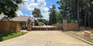 3945 Old Omen Rd. Gallery 4