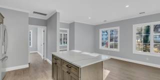 156 W Broadway Gallery 7