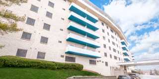 The Evalee Apartments Gallery 8