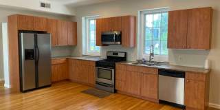 Newly Renovated Townhouse Style Condo for Rent in Providence! Gallery 1