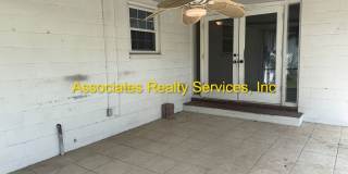 Beautiful 4bed/3bath Corner Lot in Suburban Heights Gallery 32