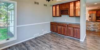 Beautifully updated 4 bedroom home in Southbridge, Waunakee Gallery 15