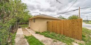 For Lease – 2 Bedroom, 1 Bath Corner Home in Kerrville, TX Gallery 27