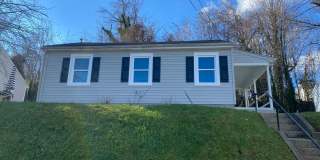 1 Story House with Hardwood Floors Gallery 11