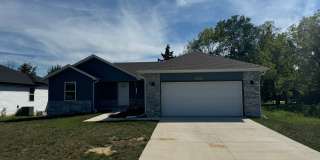Great home in Strafford! Gallery 1