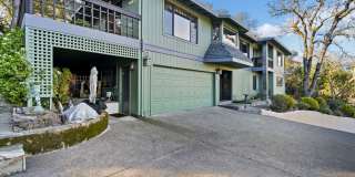 Breathtaking Views & Luxurious Furnished Rental in Oakmont's 55+ Community! Gallery 3