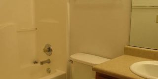 Cozy 3BD/2BR Ranch in South Lafayette Gallery 10