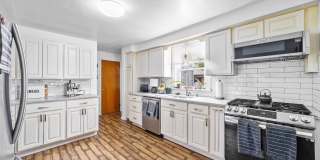 22 JAMES Place Gallery 9