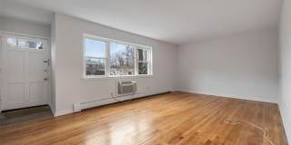 121 Regency Park Gallery 2