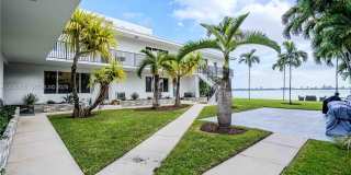 1750 S Treasure Dr Gallery 2