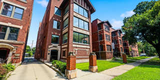5229 S Greenwood Avenue Gallery 1