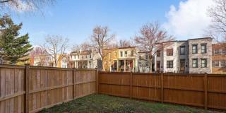 Charming Hill East One Bedroom Gallery 28