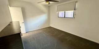3702 E Paradise Drive Gallery 10