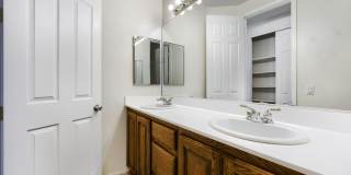 Beautiful 4 Bedroom Home With Solar, 3 Car Tandem Garage, and Nice Backyard! Gallery 19