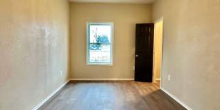 NOW AVAILABLE - Fully Remodeled 3-Bedroom Home w/ Bonus Room!! Gallery 14