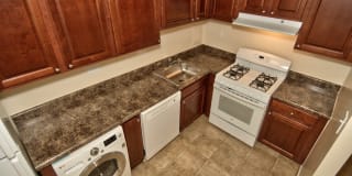 Harbour Manor Gallery 4