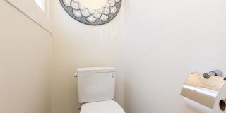 Castro: UNFURNISHED Top Floor Flat w/ Private Deck, W/D in unit & Garage Parking Gallery 67