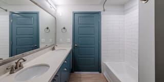 Apartments at Maddie Gallery 62