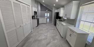 250 Braeburn Circle Gallery 5