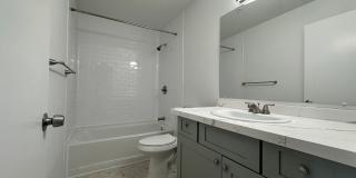Violet Meadows Apartments Gallery 6