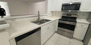 6821 SW 44th St Gallery 7