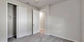 3747 LAUGHING DOVE Avenue Gallery 21