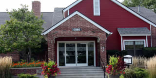 TGM Willowbrook Gallery 11