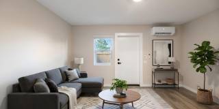 Brand New 4 Bedroom Luxury Townhomes! Gallery 11