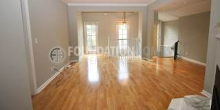 Charming Mill Valley Home with Backyard Office – Prime Boyle Park Location, Just a 5-Minute Walk to Downtown. FOUNDATION Gallery 7