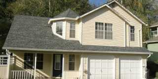 East hill Kent Seven Oaks Community Custom 2 story home - 3 bed 2.5 home with 2 car garage. Available June 10th! East hill Kent Seven Oaks Community Custom 2 story home - 3 bed 2.5 home with 2 car garage. Available June 10th! Gallery 1